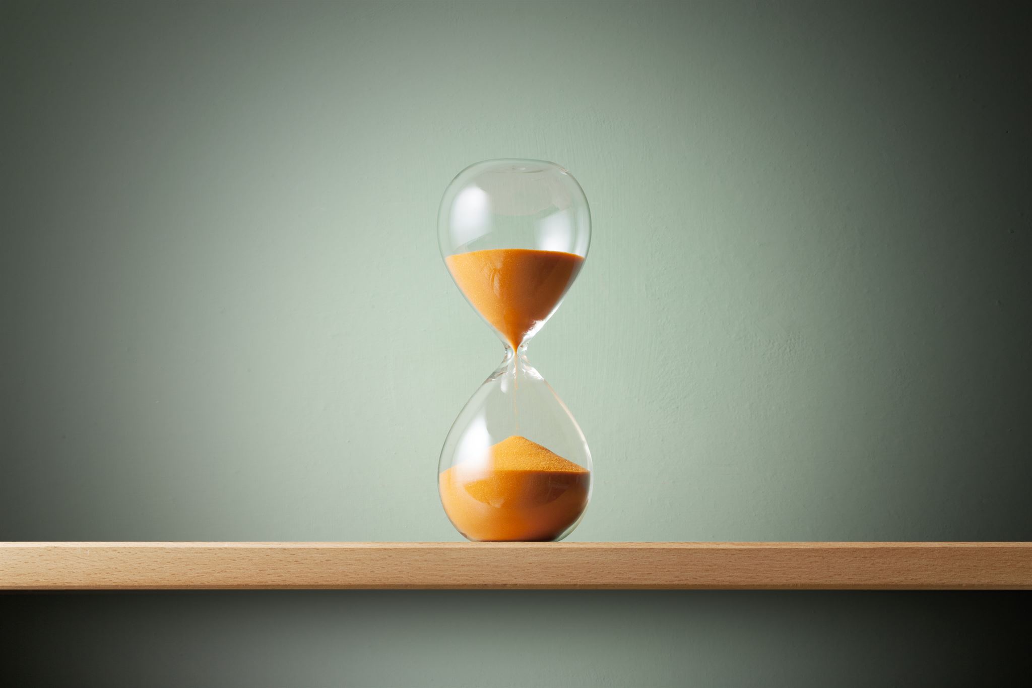 Hourglass-on-a-flat-surface